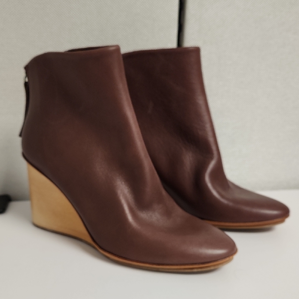 Coclico Lovage Wedge Boot